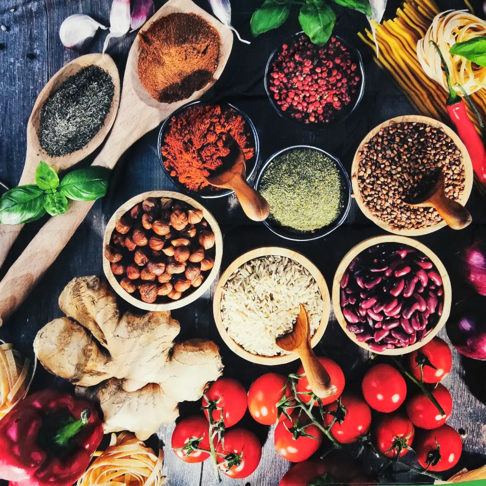 خرید رومیزی طرح حبوبات سه متری از دوتادی رومیزی طرح حبوبات سه متری
